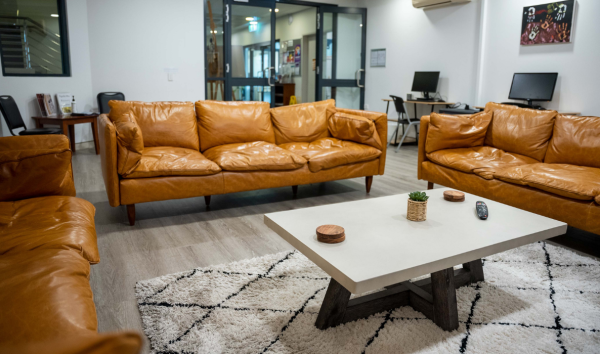 lounge room